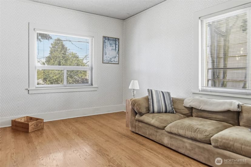 Property photo for 3002 Ne 57th Street, Seattle photo 23