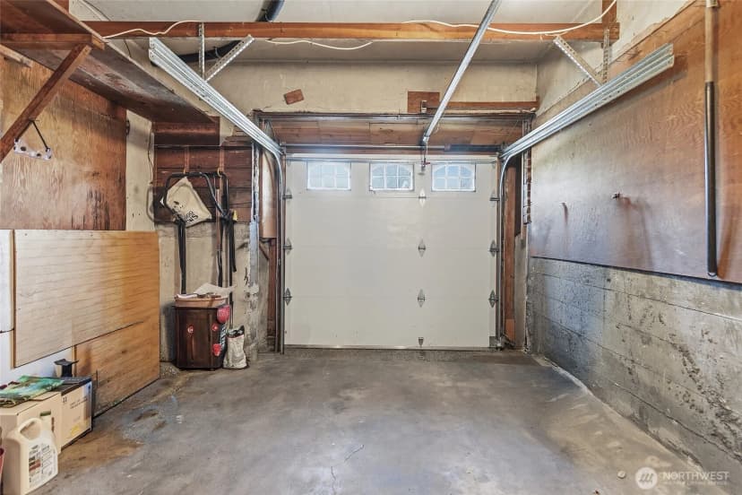 Property photo for 3002 Ne 57th Street, Seattle photo 32