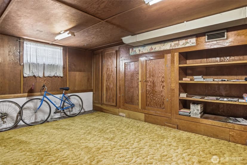 Property photo for 3002 Ne 57th Street, Seattle photo 30