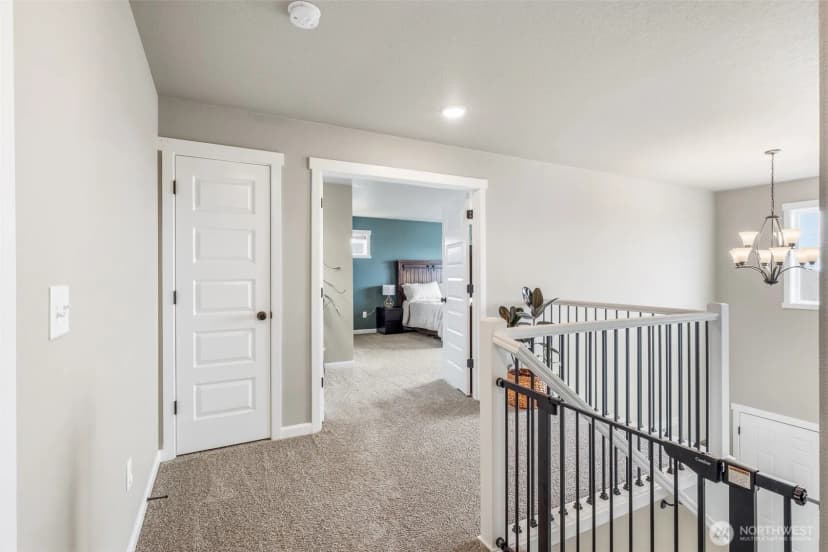 Property photo for 721 J Street Ne, Quincy photo 23