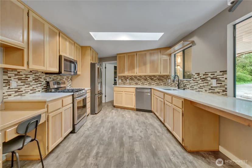 Property photo for 18506 Se 294th Street, Kent photo 5