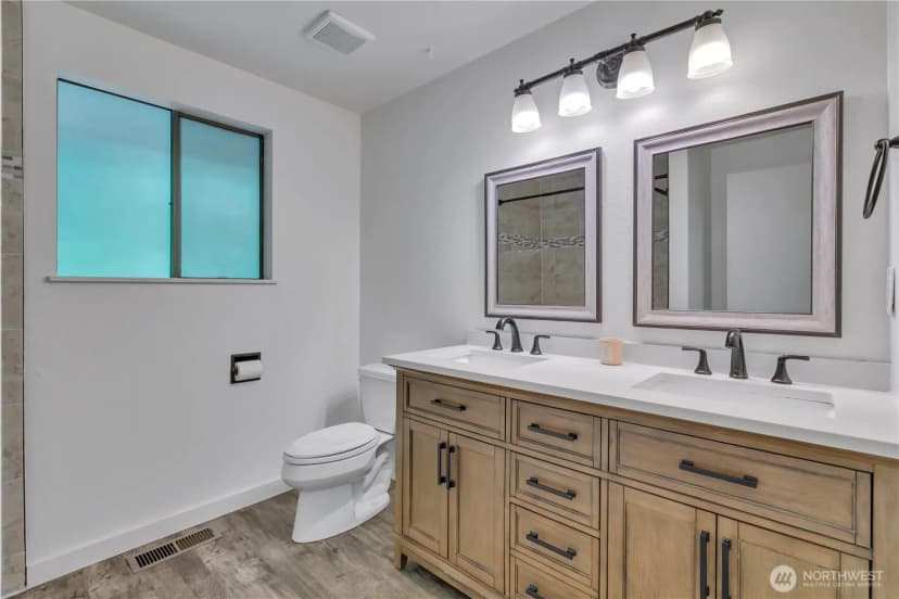 Property photo for 18506 Se 294th Street, Kent photo 17