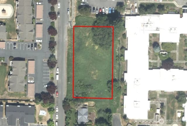 Property photo for 1215 9th Street Se, Puyallup photo 2