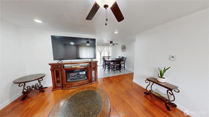 Property photo for 218 S 24th Street S, Mount Vernon photo 7