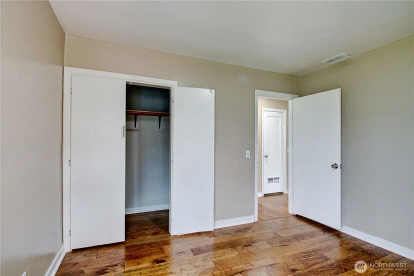 Property photo for 1232 S 18th Street, Mount Vernon photo 17
