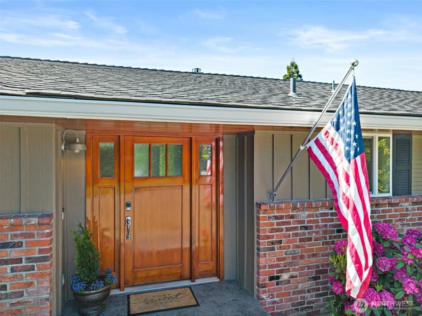 Property photo for 19479 Normandy Park Drive Sw, Normandy Park photo 6