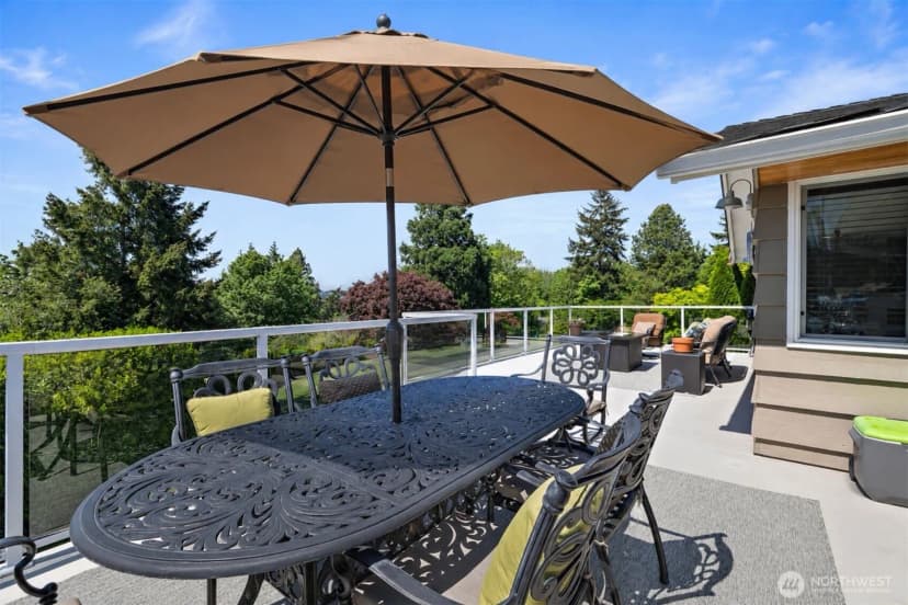 Property photo for 19479 Normandy Park Drive Sw, Normandy Park photo 32