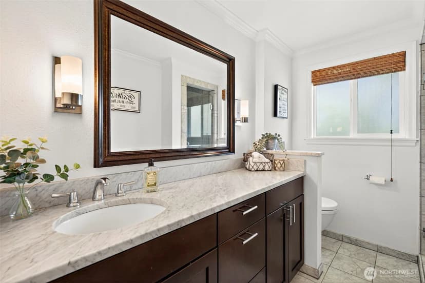 Property photo for 19479 Normandy Park Drive Sw, Normandy Park photo 18