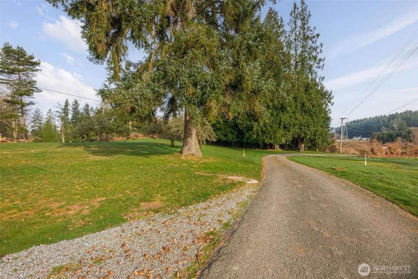 Property photo for 13420 12th Street Ne, Lake Stevens photo 8