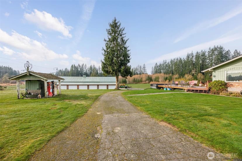 Property photo for 13420 12th Street Ne, Lake Stevens photo 15