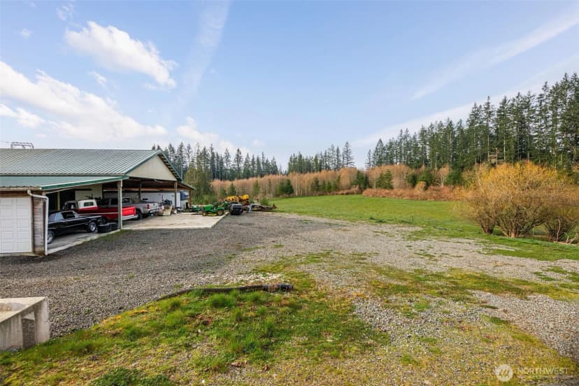 Property photo for 13420 12th Street Ne, Lake Stevens photo 16