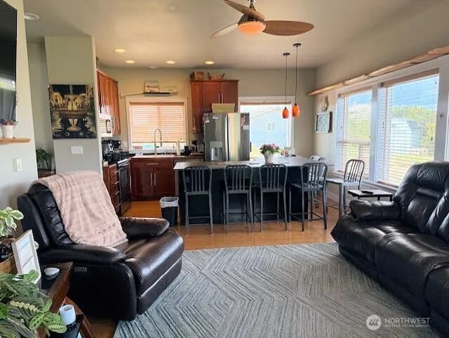 Property photo for 477 Broadmore Court Sw, Ocean Shores photo 4
