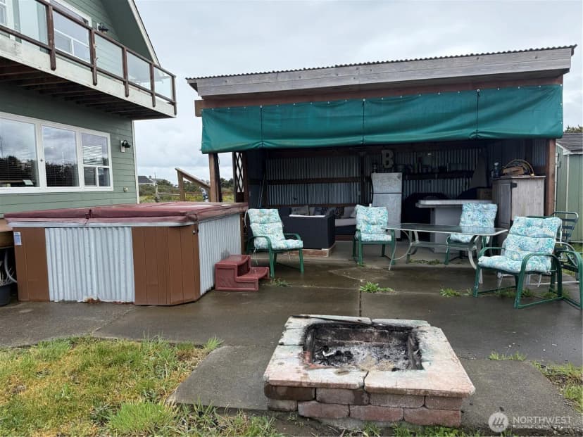 Property photo for 477 Broadmore Court Sw, Ocean Shores photo 3
