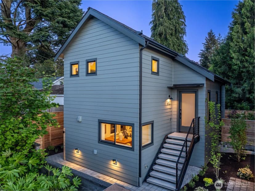 Property photo for 8126 12th Avenue Sw, Seattle