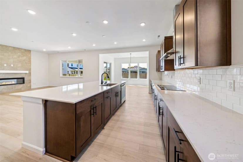 Property photo for 913 Sawyer Avenue #31, Buckley photo 9