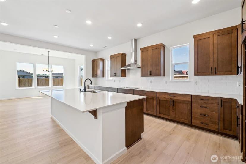 Property photo for 913 Sawyer Avenue #31, Buckley photo 8