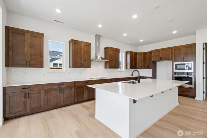 Property photo for 913 Sawyer Avenue #31, Buckley photo 6