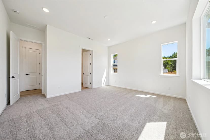 Property photo for 913 Sawyer Avenue #31, Buckley photo 13