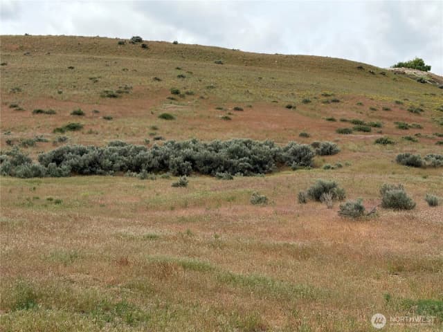 Property photo for 0 Adobe Way, Selah