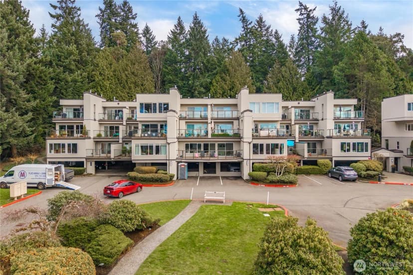 Property photo for 11122 Ne 41st Drive #31, Kirkland photo 31