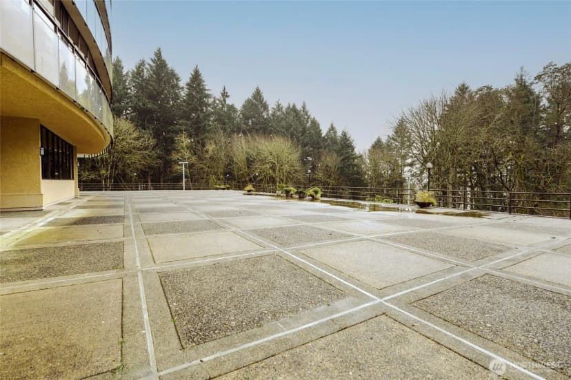 Property photo for 1910 Evergreen Park Drive Sw #302, Olympia photo 25