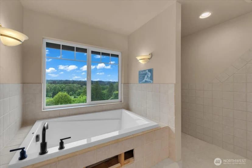 Property photo for 5819 Northridge Drive, Snohomish photo 7