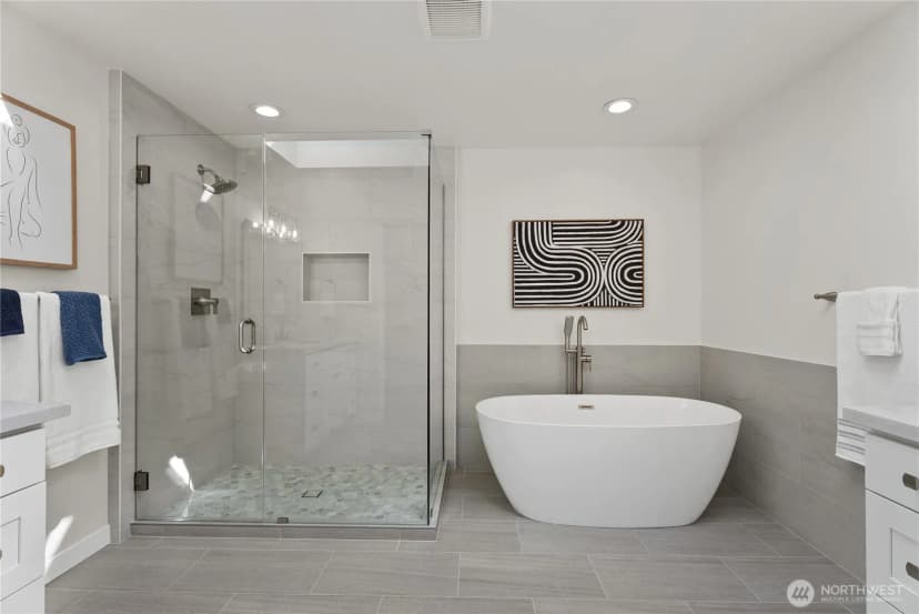 Property photo for 231 145th Place Se, Bellevue photo 22