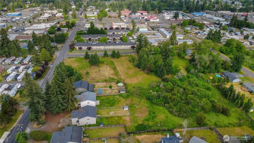 Property photo for 13617 A Street S, Tacoma photo 5