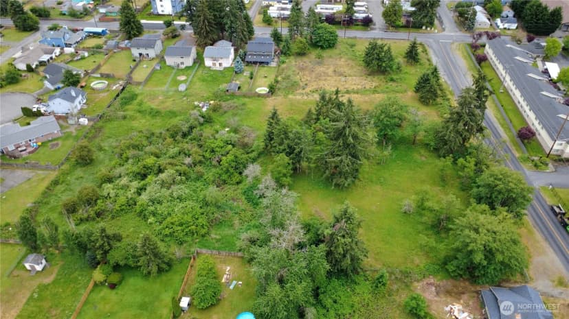 Property photo for 13617 A Street S, Tacoma photo 22