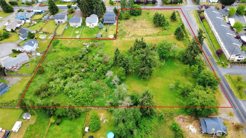Property photo for 13617 A Street S, Tacoma photo 21