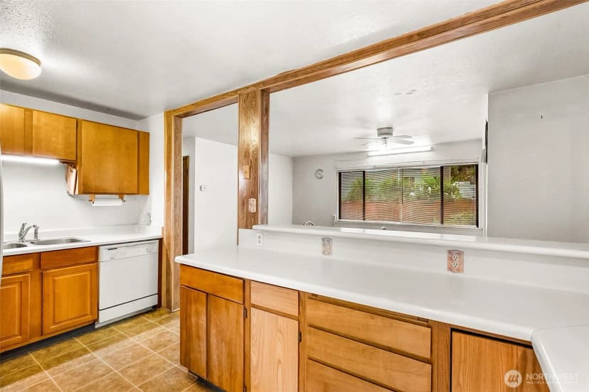 Property photo for 3115 170th Street Sw, Lynnwood photo 10