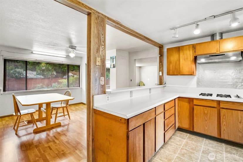 Property photo for 3115 170th Street Sw, Lynnwood photo 11