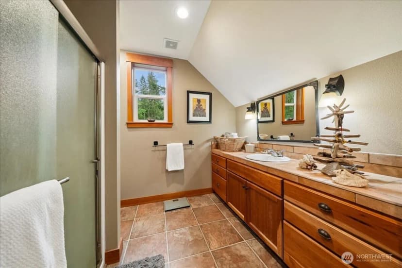 Property photo for 10507 Pioneer Drive, Anderson Island photo 26