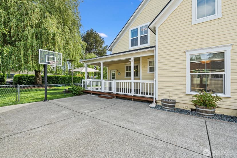 Property photo for 1515 Everett Street, Sumner photo 24