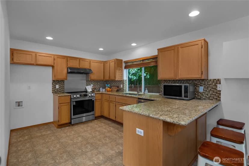 Property photo for 3335 68th Avenue Sw, Tumwater photo 9