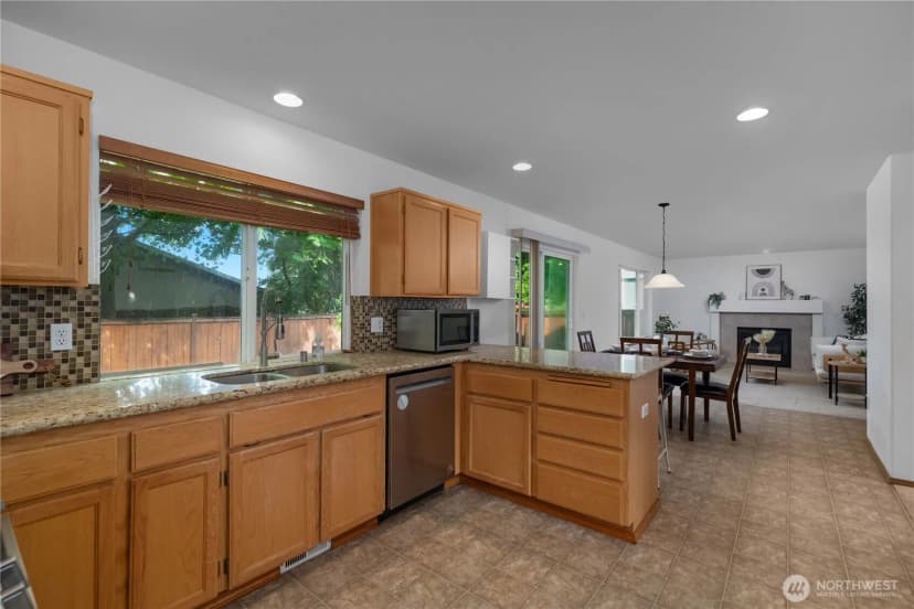 Property photo for 3335 68th Avenue Sw, Tumwater photo 10
