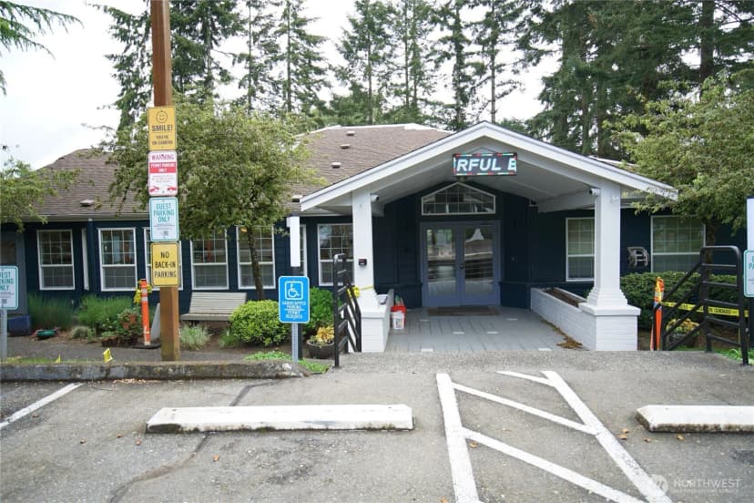 Property photo for 215 Sw 100th Street #b-102, Everett photo 24