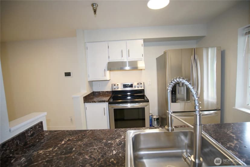 Property photo for 215 Sw 100th Street #b-102, Everett photo 17