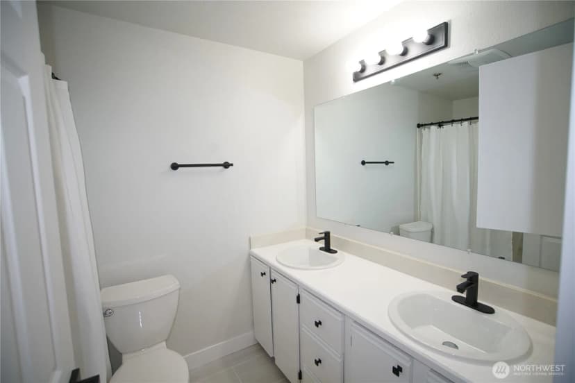 Property photo for 215 Sw 100th Street #b-102, Everett photo 15