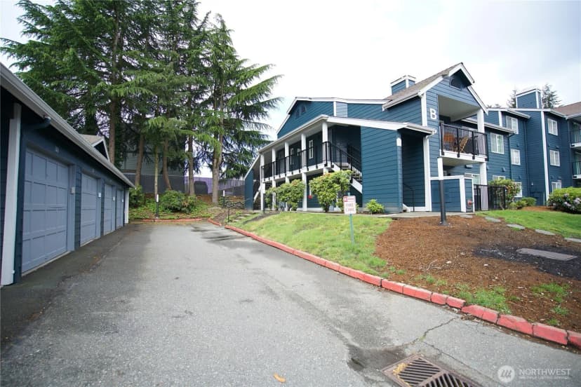 Property photo for 215 Sw 100th Street #b-102, Everett photo 4