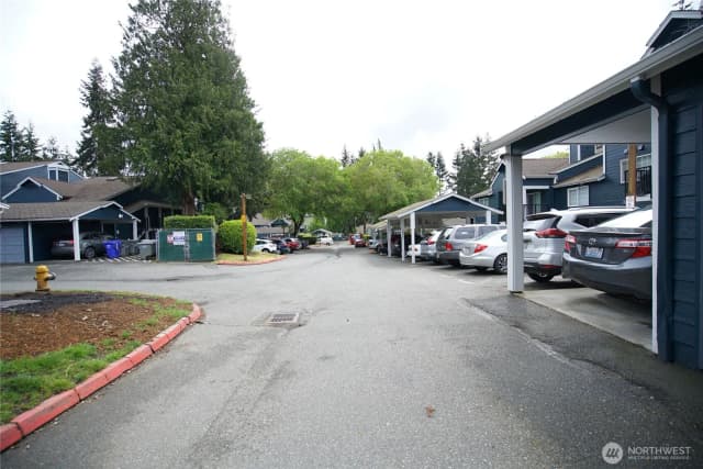 Property photo for 215 Sw 100th Street #b-102, Everett photo 2