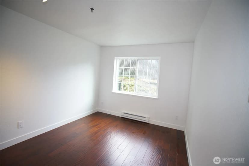 Property photo for 215 Sw 100th Street #b-102, Everett photo 12