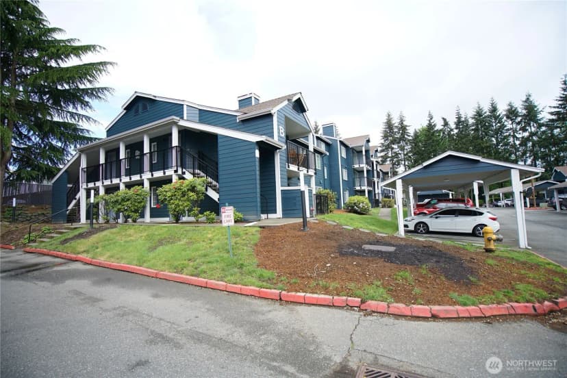 Property photo for 215 Sw 100th Street #b-102, Everett photo 3