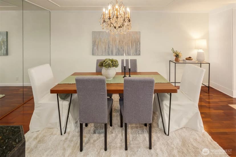 Property photo for 2565 Dexter Avenue N #303, Seattle photo 19