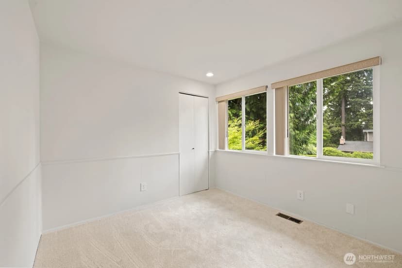 Property photo for 10710 126th Place Ne, Kirkland photo 22