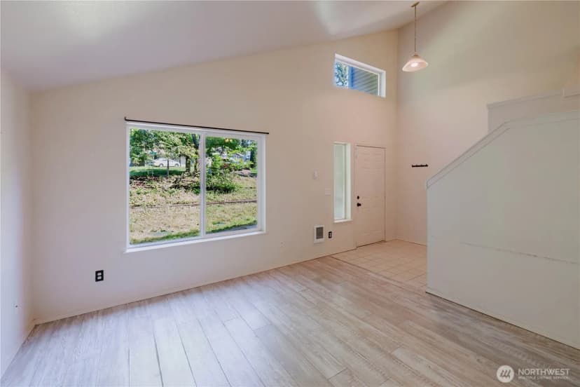 Property photo for 7201 9th Court Se, Lacey photo 6