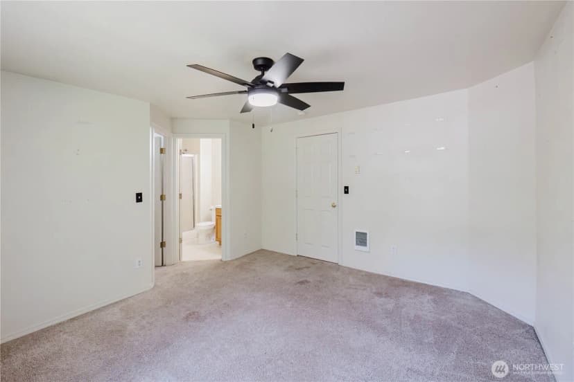 Property photo for 7201 9th Court Se, Lacey photo 29