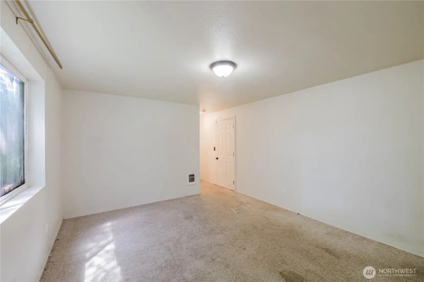 Property photo for 7201 9th Court Se, Lacey photo 17