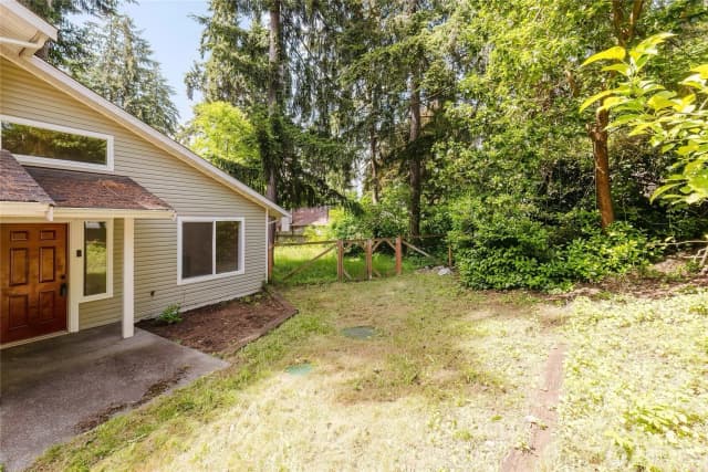 Property photo for 7201 9th Court Se, Lacey photo 4