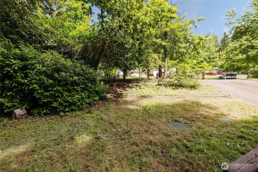 Property photo for 7201 9th Court Se, Lacey photo 3